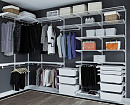 Вместительная угловая гардеробная